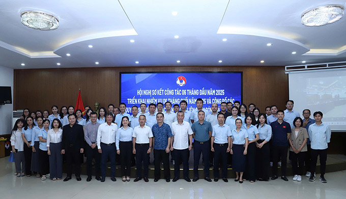 Các lãnh đạo tham gia